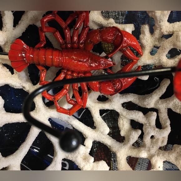 Set of 2 Lobsters 🦞 🦞 each with hanging hooks. - Picture 3 of 13